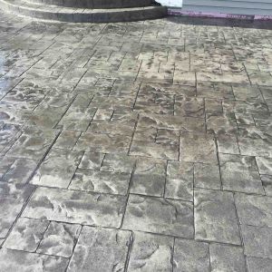 Ashler slate concrete driveway pint by Nuno Jorge